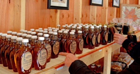 maple syrup on shelves